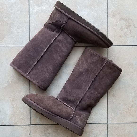 UGG Classic Tall Chocolate Brown Boots Girls 4